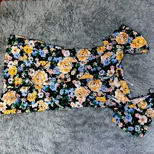 SUNDRESS. BERSHKA.